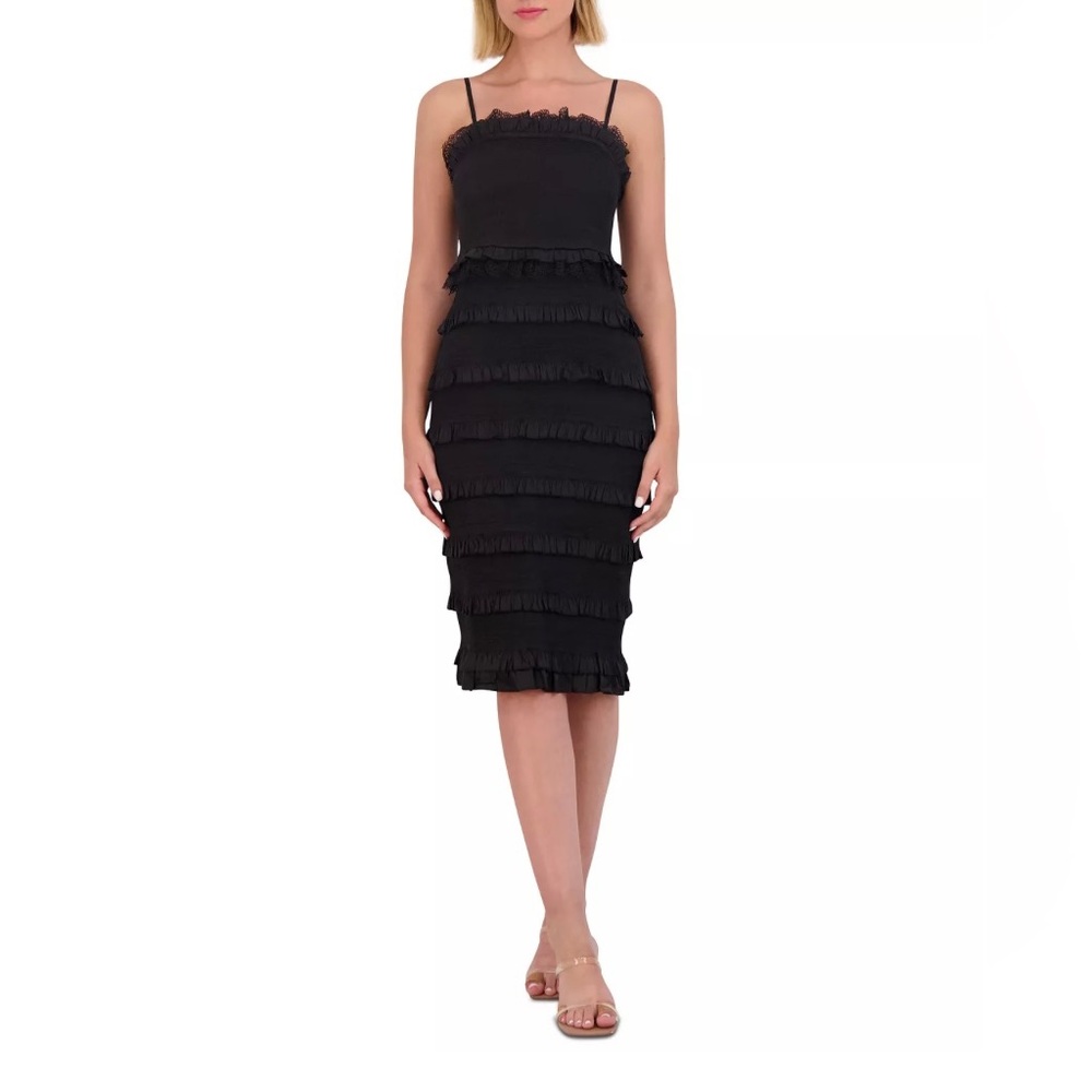 Vince Camuto Dress • Perfect wedding guest/holiday dress